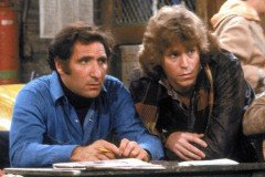 Judd-Hirsch-and-Jeff-Conaway-Taxi