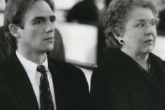 Richard-Thomas-Sada-Thompson-in-Andres-Mother