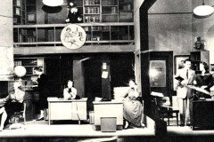 1968-Production-Photo-1968-Desk-Set-Shirley-Booth-WEB