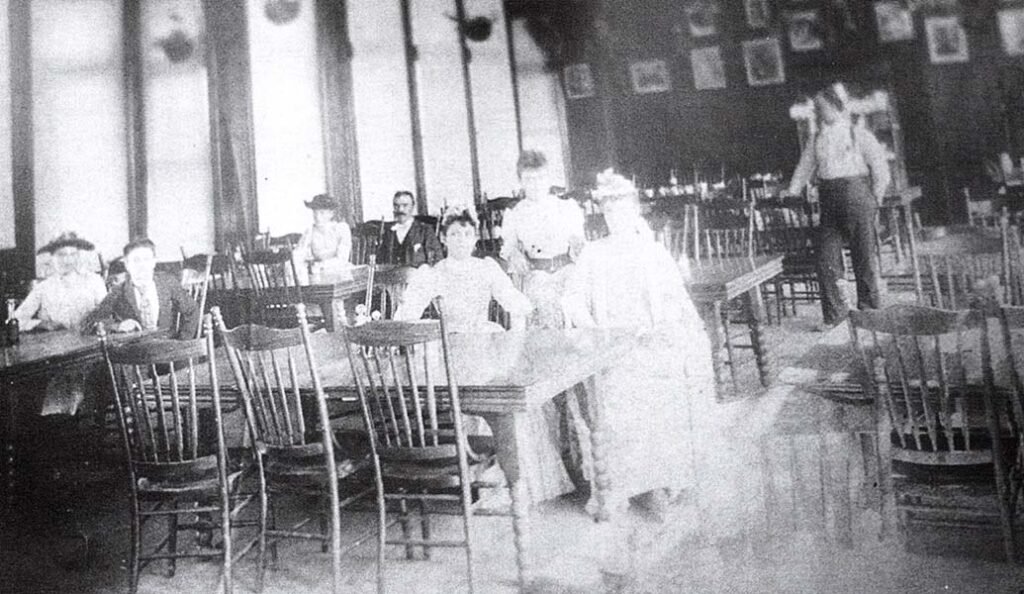 1887c - Elitch Palace Dining Room - John and Mary Elitch