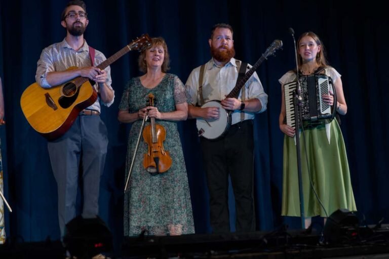 2025-08-24 - A Legacy in Bloom Gala Fundraiser (259)